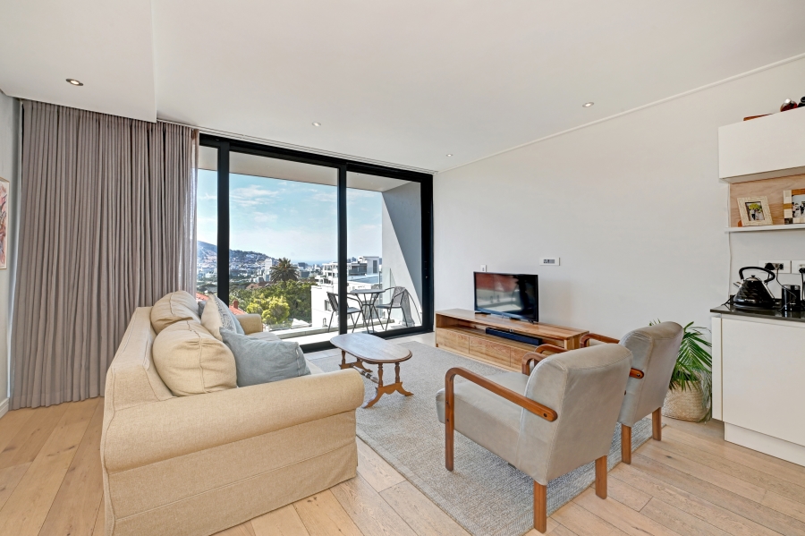 2 Bedroom Property for Sale in Vredehoek Western Cape